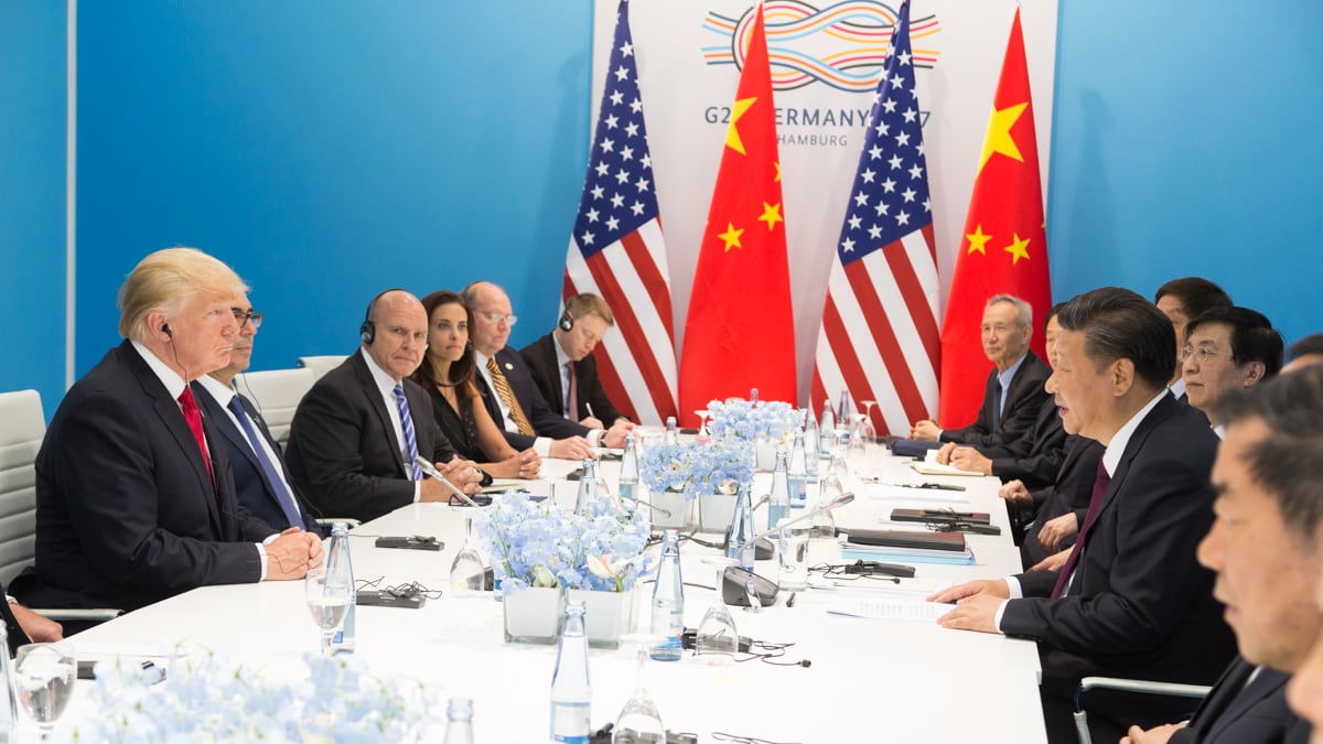 Xi Pledges No Arms to Iran, Backs Hormuz Opening in Trump Summit