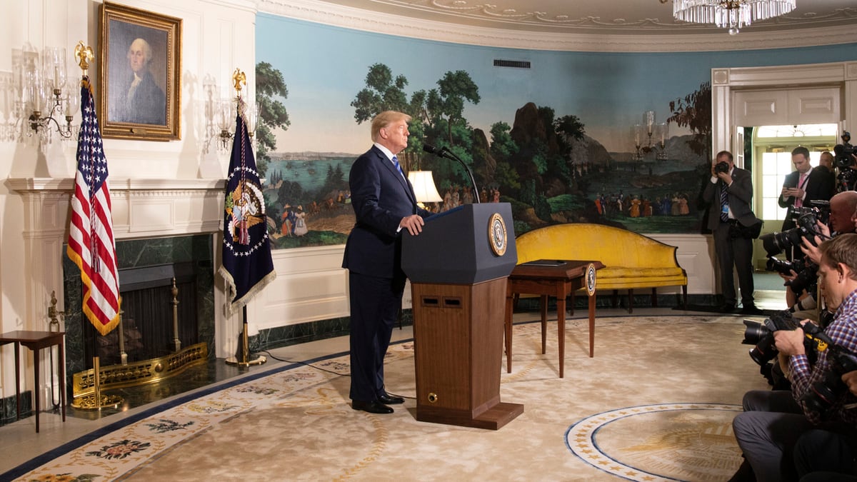 Trump Warns Iran to Make a Deal or Face 'Annihilation'