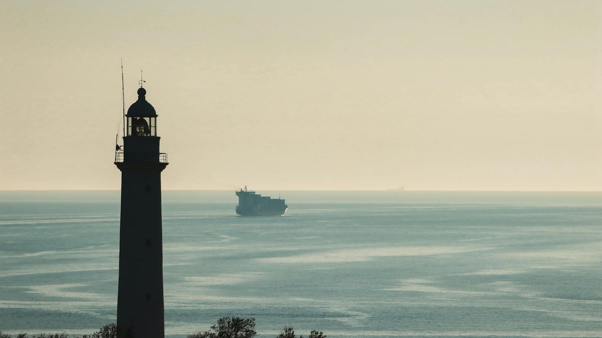 Iran's New Hormuz Map Claims Jurisdiction Over UAE, Oman Waters