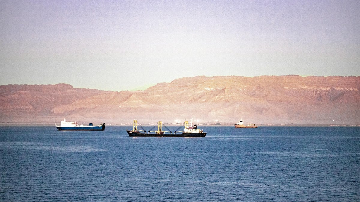 Rubio Says Hormuz Can Reopen 'Without Toll' as Insurance Premiums Hold at 5%