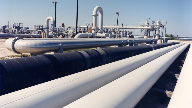 US Crude Exports Hit Records as SPR Drawdowns Cool Brent