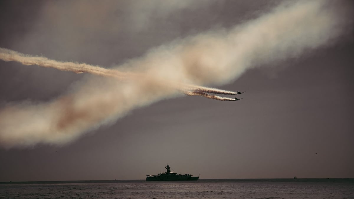 Iranian Navy Lieutenant Killed in Overnight US Strikes, Tehran Says