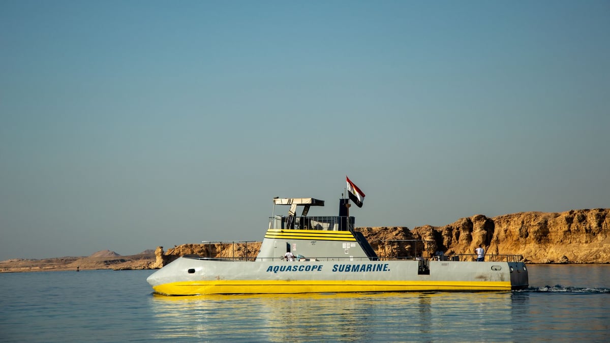 US Navy Confirms First-Ever Corsair Drone Boat Strike on Iranian Sub
