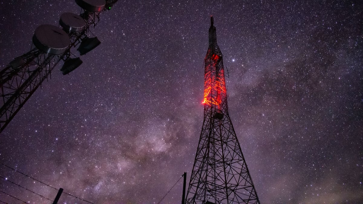 Russia and China Have a Plan to Disable Starlink Over Ukraine