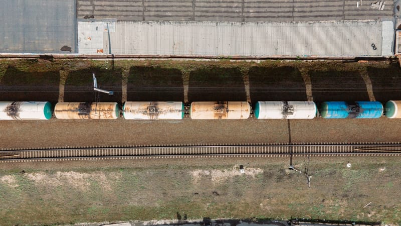 Ukraine Drone Strikes Kill Eight at Russian Warehouses, Ignite Oil Depot Near Moscow