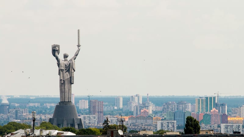 Russia Hits Kyiv With Largest Ballistic Missile Attack of the War