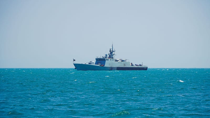US Strikes Hit Iran's Darkhovin Nuclear Site and Qeshm Island
