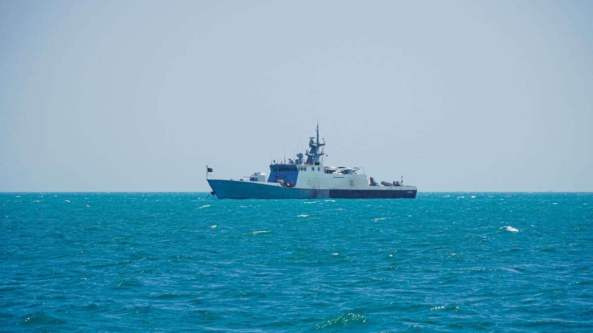 US Strikes Hit Iran's Darkhovin Nuclear Site and Qeshm Island