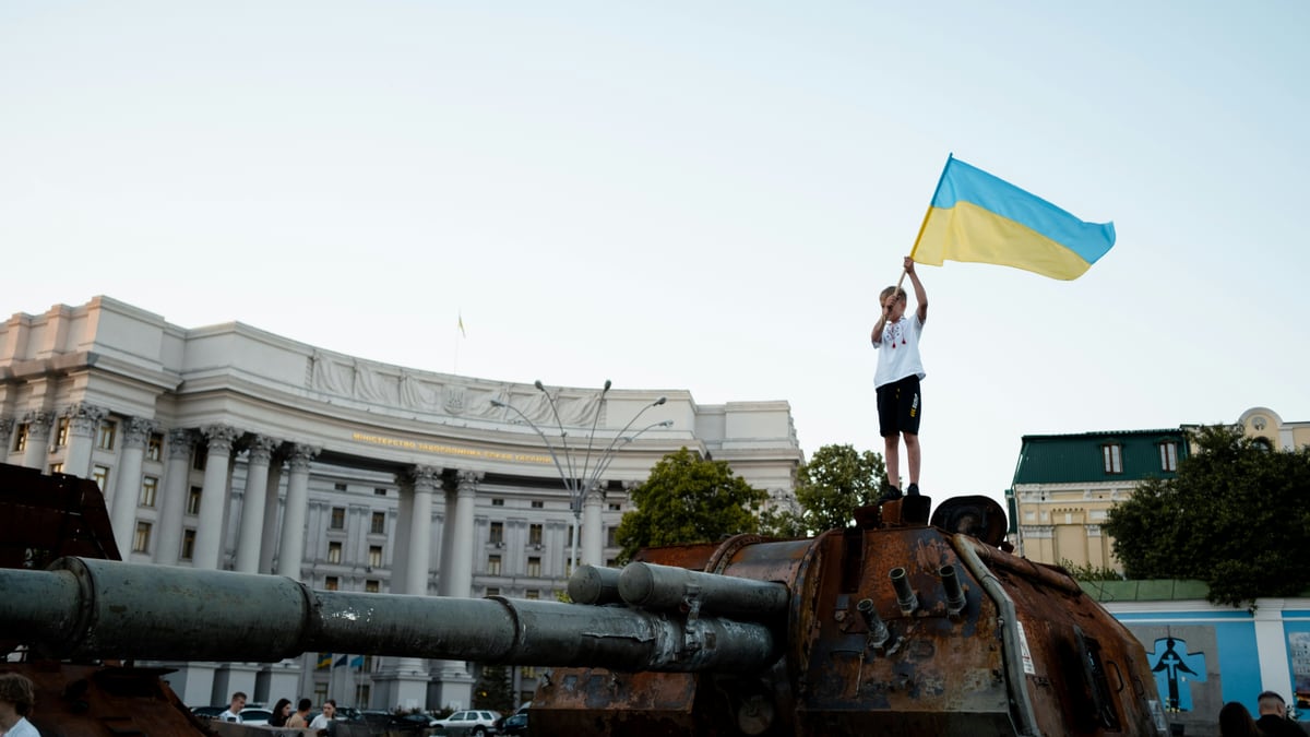 Russia Hits Kyiv Arms Exhibition With Ballistic Missiles, Killing 10