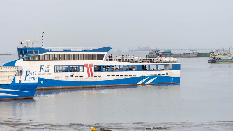 17 Missing After Vietnamese Cargo Ship Sinks Near Fiery Cross Reef