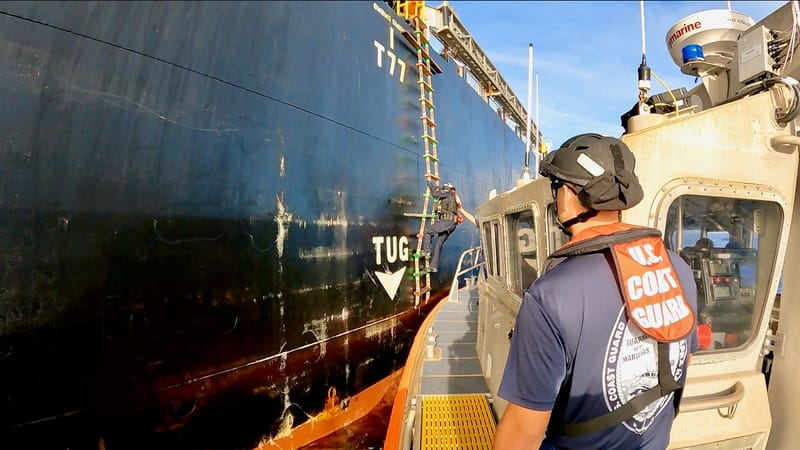 China State Shippers Reroute Oil Tankers to Avoid Gulf Chokepoints
