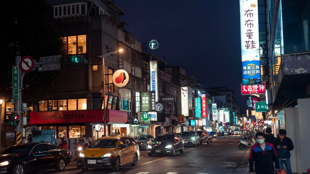 Taiwan Pushes Defense to Record High as China's Economy Stumbles
