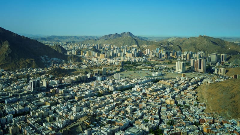 Houthis Claim Drone Strikes on Saudi Aramco, Najran Airport