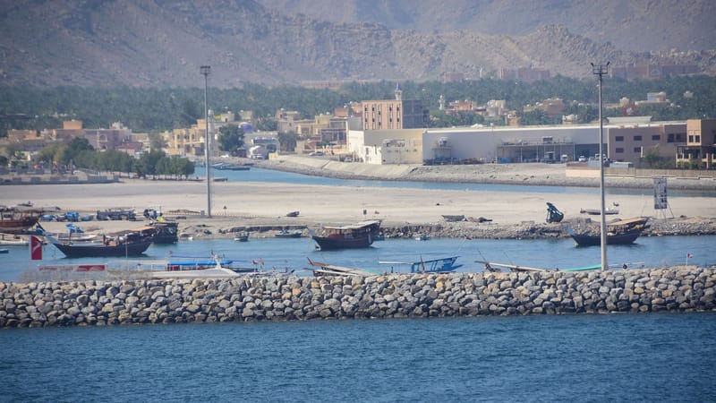 Iran and Oman Agree to Temporary Strait of Hormuz Deal