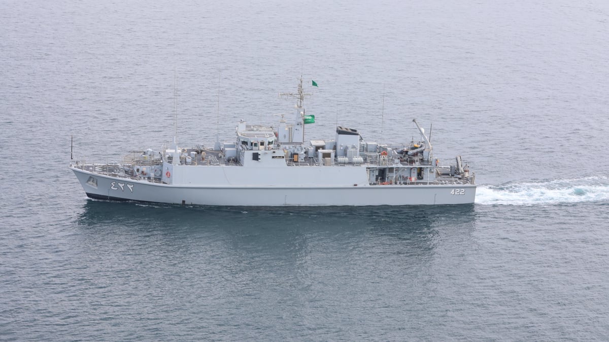 Sea Mines Disable Two Oil Tankers in Strait of Hormuz, IRGC Says
