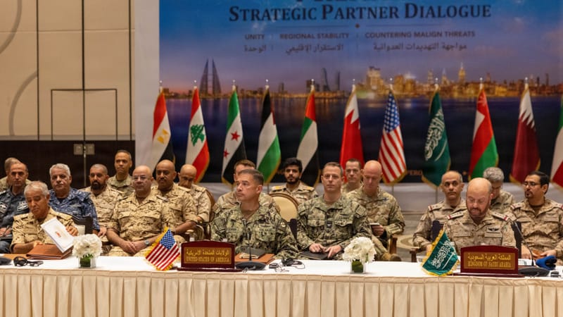 Saudi Arabia Strikes Yemen, Houthis Fire Back as Forces Close on Sanaa