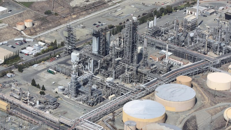 Russia's Oil Refining Capacity Shrinks as Strike Damage Sets In