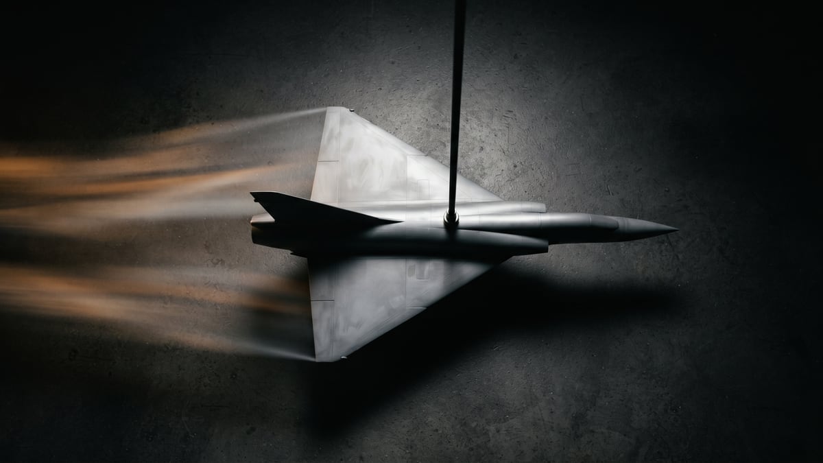 Russian Drone Hits Kyiv School as Moscow Presses Air Campaign
