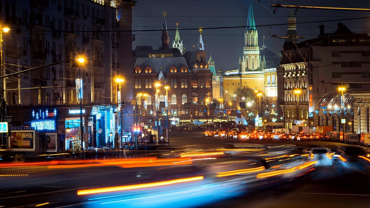 Zelenskyy Calls Trump-Russia Diesel Deal a ‘Smokescreen’