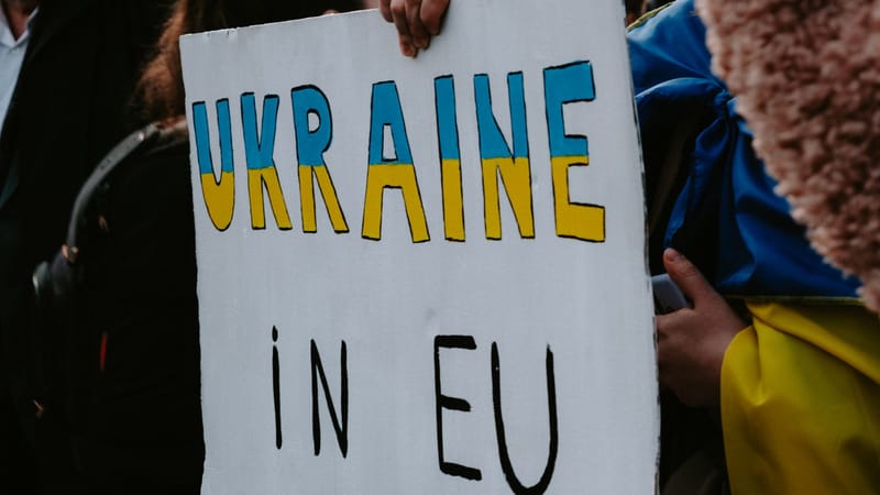 Ukraine Says Russia Violated Energy Ceasefire as EU Adds Sanctions