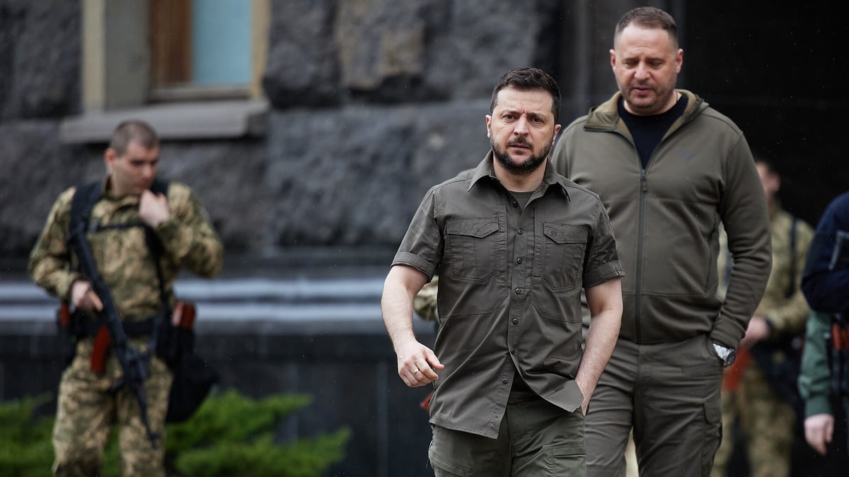 Zelenskyy Presses Allies on Russia Sanctions After Trump Pause