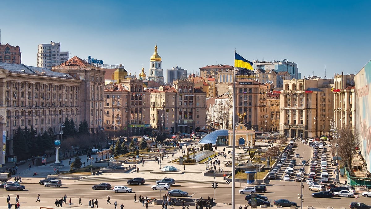 Russian Missiles, Drones Kill One, Injure Eight in Kyiv